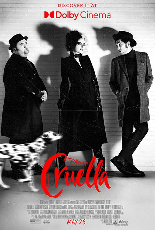 fiche promotionnelle avec Cruella au centre et ses deux compagnons de chaque côté